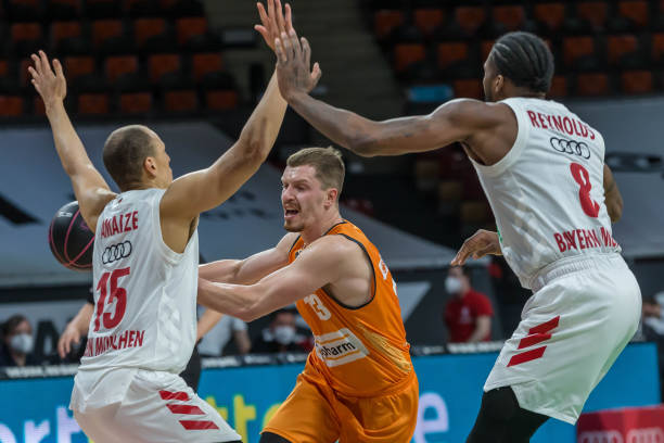 并提供明确 并提供明确