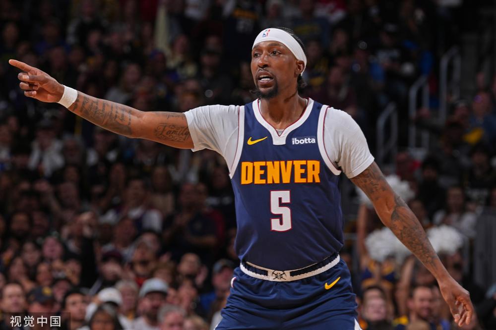 掌曼联教鞭 掌曼联教鞭