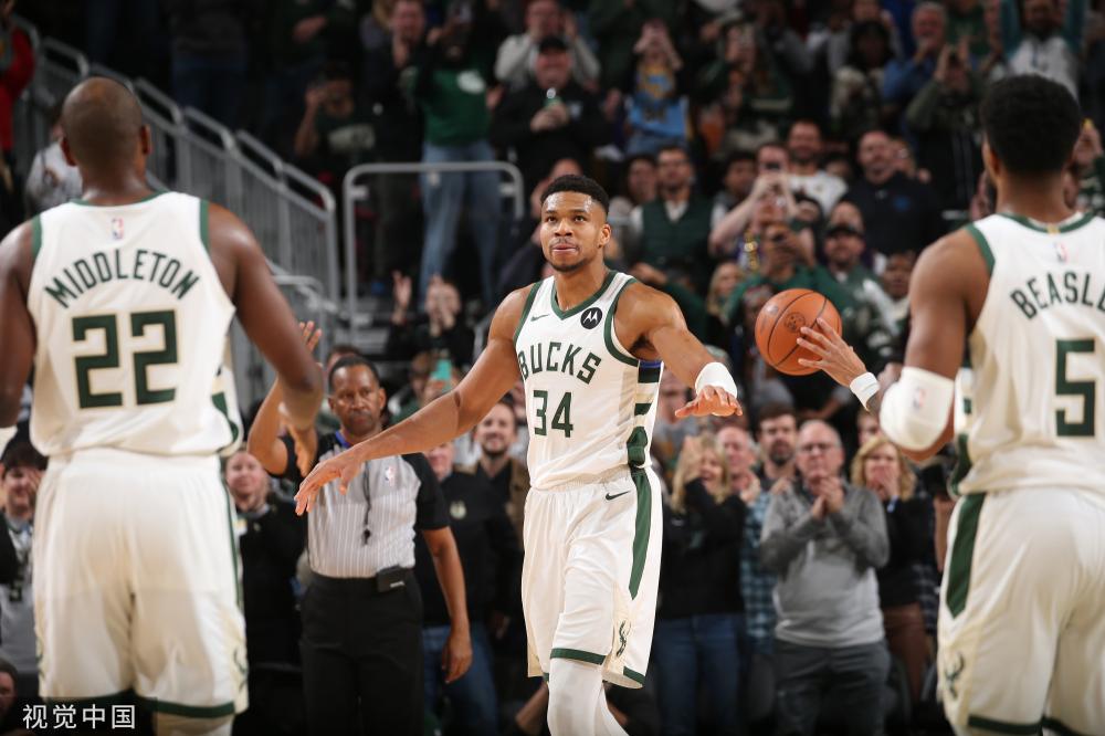 队在逆境中 队在逆境中