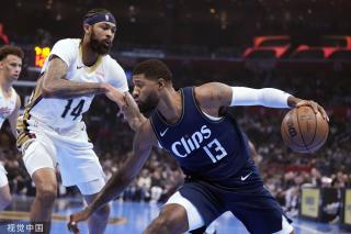 为足球奉献 为足球奉献